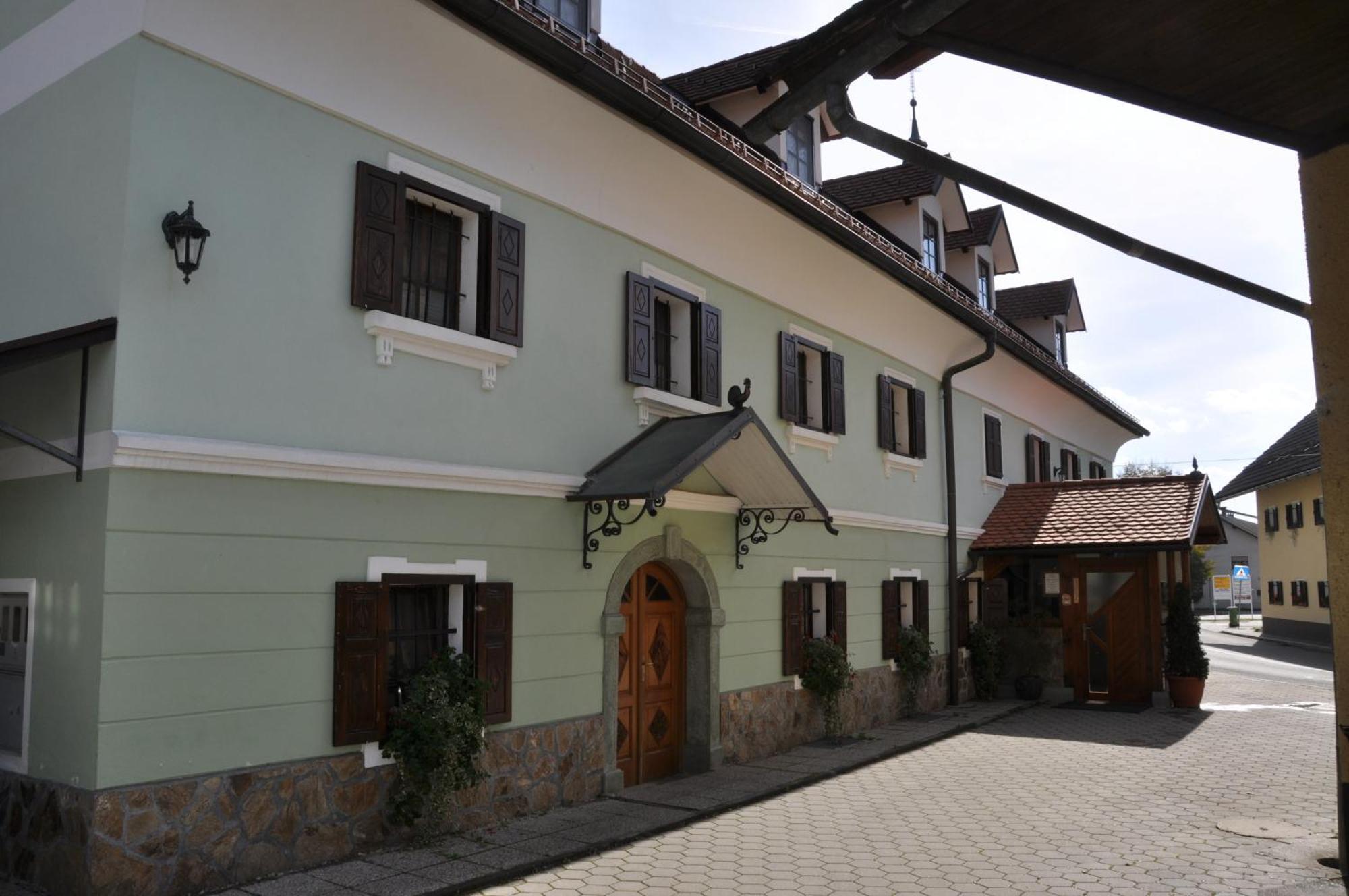 Bed & Breakfast Pr'Sknet Sencur Exterior photo